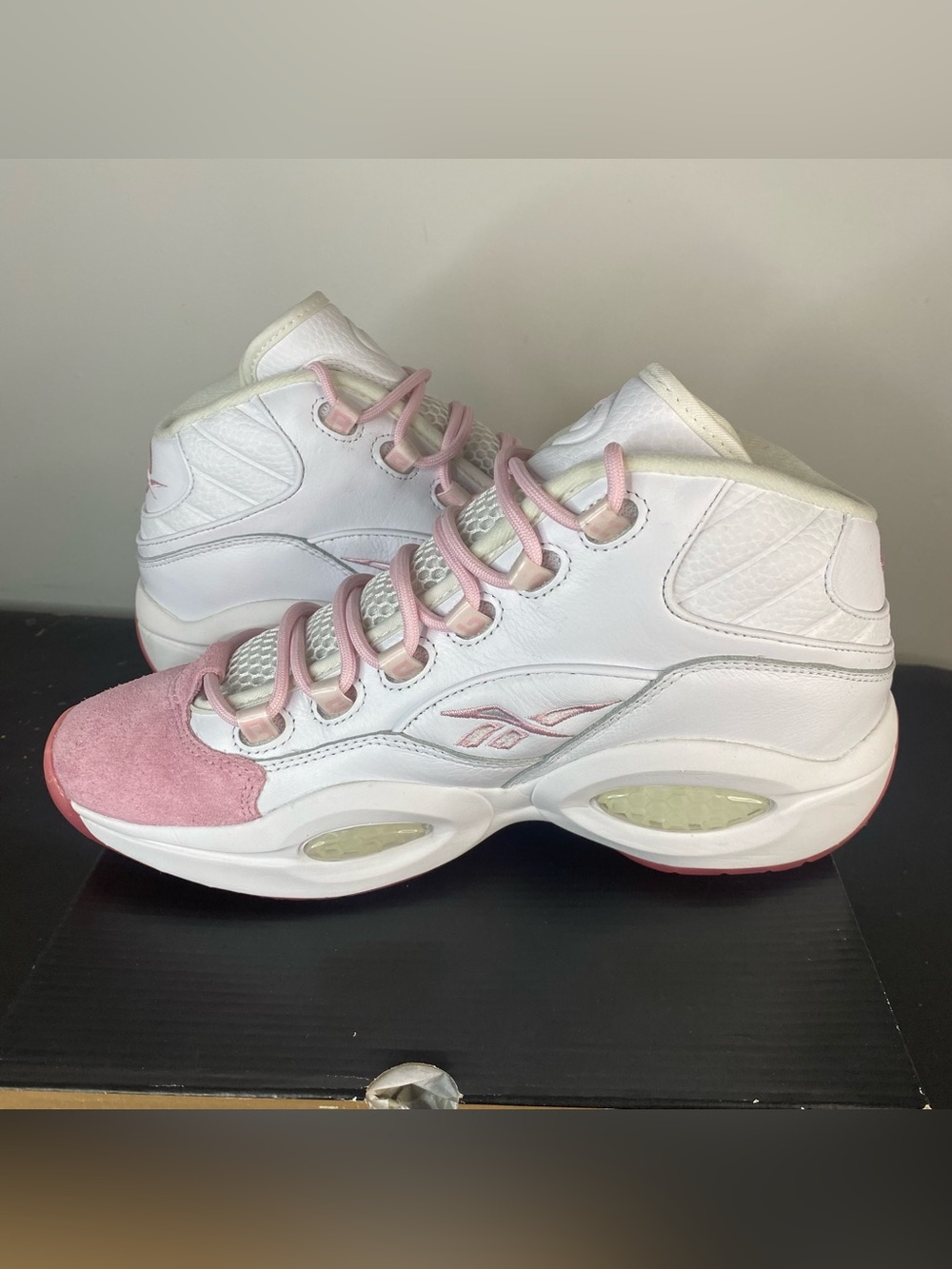 Reebok Question Mid “Pink Toe” Size 10 - Picture 5 of 10